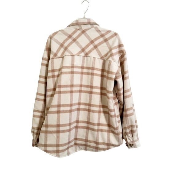 Thread & Supply Tullis Shacket for Women in Cream/Tan - Picture 2 of 13